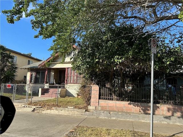 view of front of house