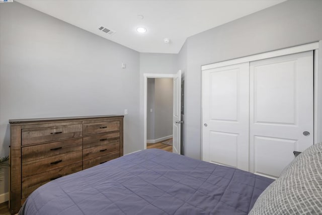 bedroom featuring a closet