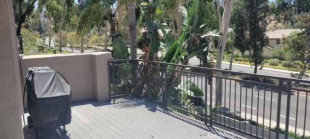 deck with area for grilling