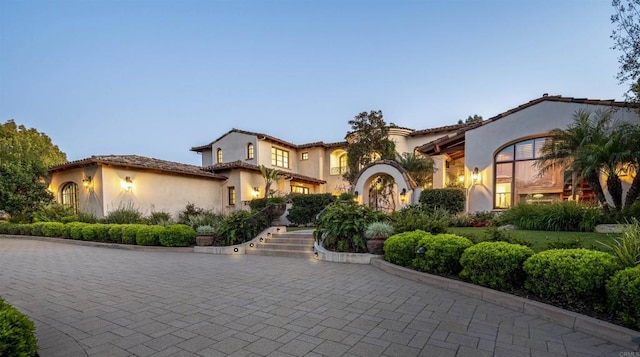 view of mediterranean / spanish-style house