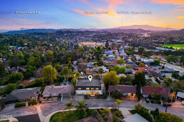 view of aerial view at dusk