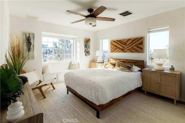 bedroom with ceiling fan