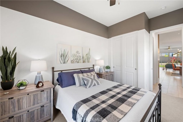 48 Vintage, Rancho Mirage, CA 92270 - carpeted bedroom with ceiling fan