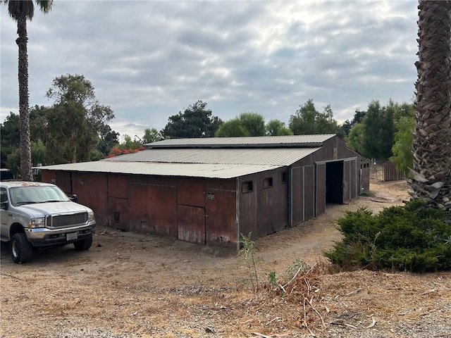 view of outbuilding