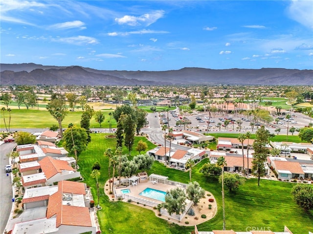 bird's eye view with a mountain view