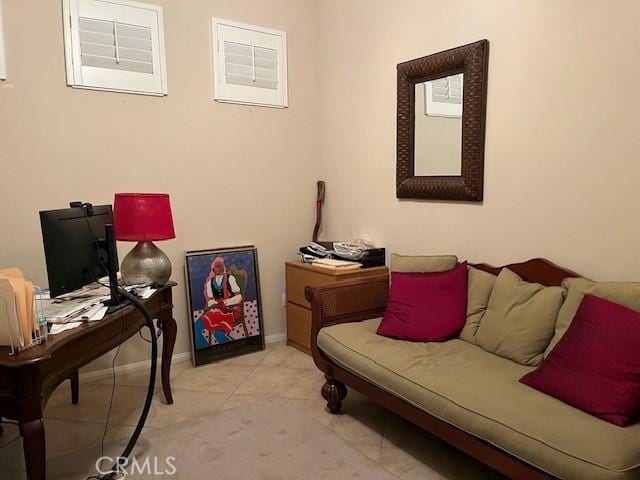 5467 Breckenridge Ave, Banning, CA 92220 - office space featuring light tile patterned flooring and baseboards