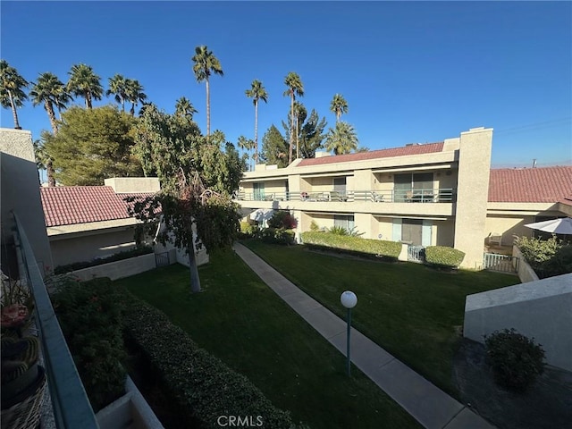 exterior space featuring a yard