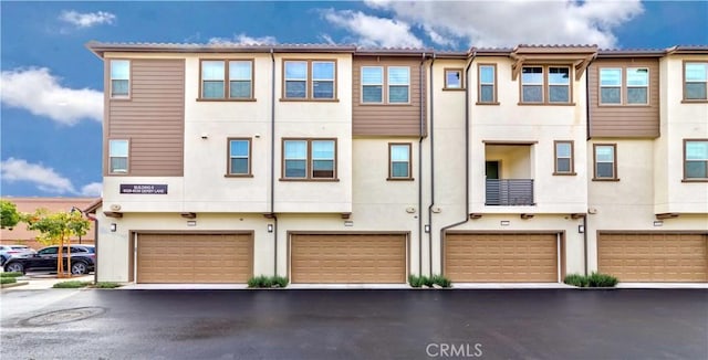 view of townhome / multi-family property