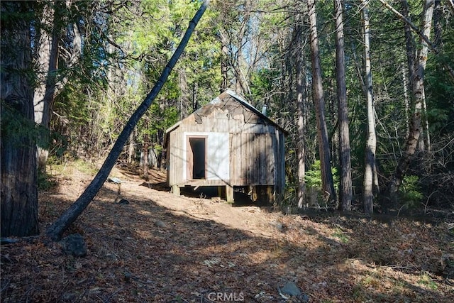 view of outdoor structure