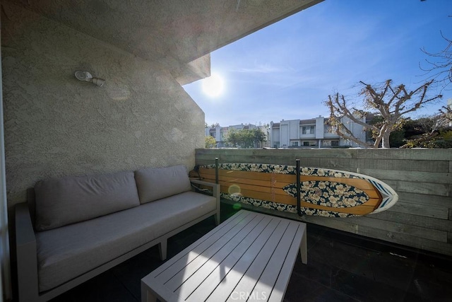 balcony featuring an outdoor hangout area