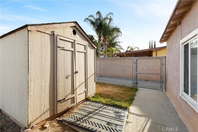 view of outbuilding