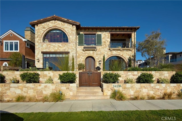 view of mediterranean / spanish home