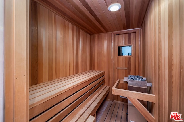 view of sauna / steam room