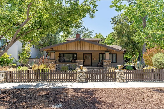 view of front of house with covered porch