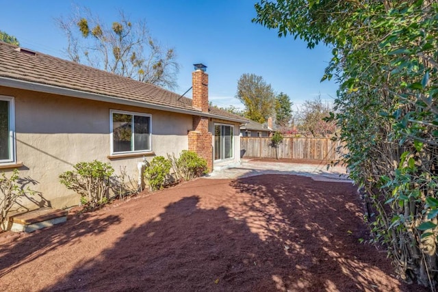 view of yard with a patio