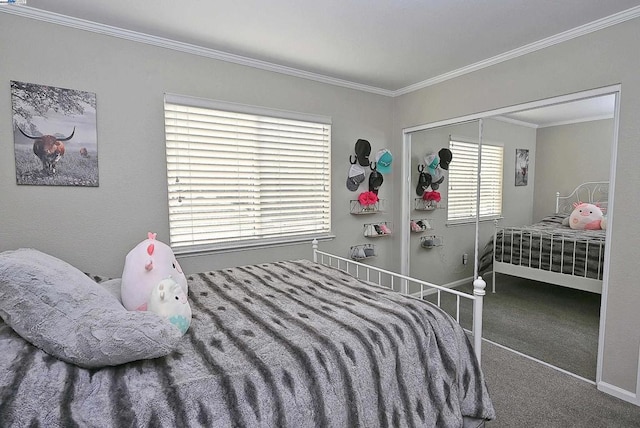 bedroom with multiple windows, crown molding, carpet floors, and a closet