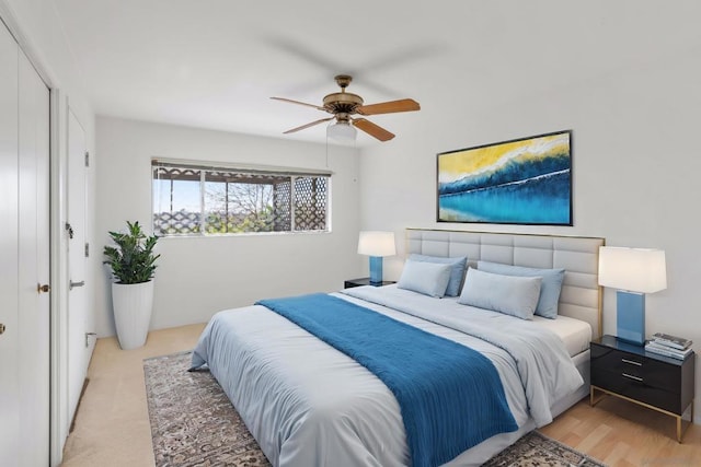 bedroom featuring ceiling fan