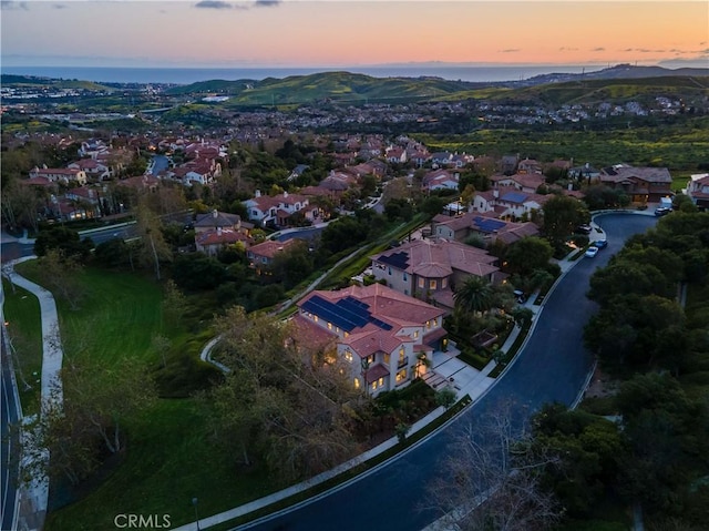 view of aerial view at dusk