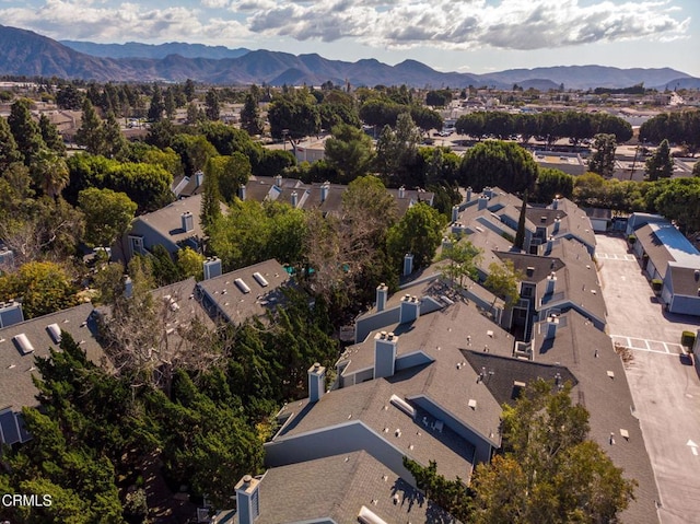 drone / aerial view featuring a mountain view