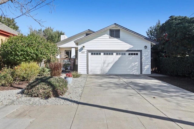 view of front facade with a garage