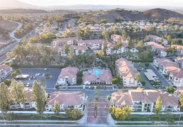 bird's eye view with a mountain view