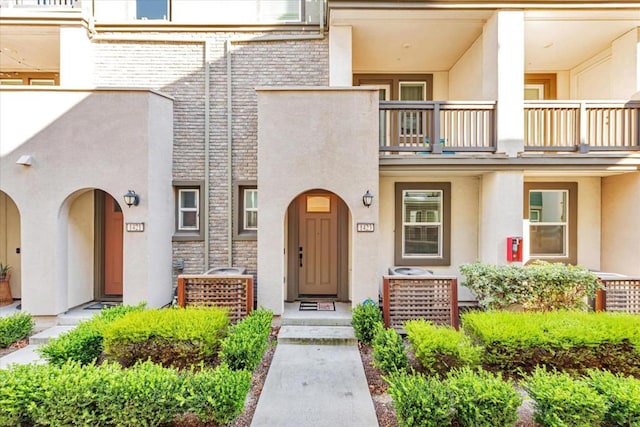 exterior space with a balcony