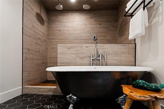 bathroom featuring a tub