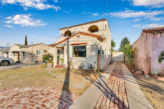 view of mediterranean / spanish-style house