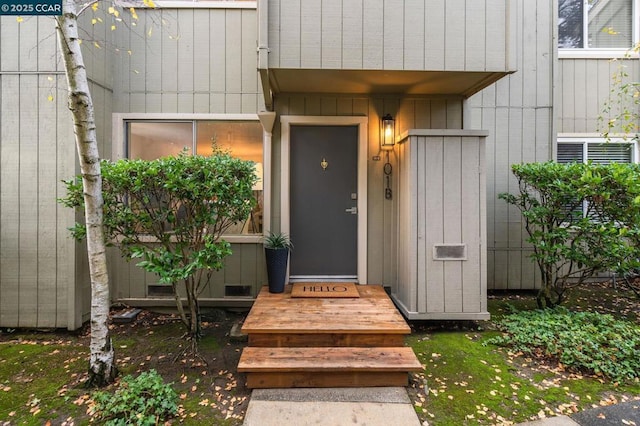 view of doorway to property