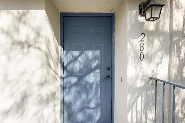 view of property entrance