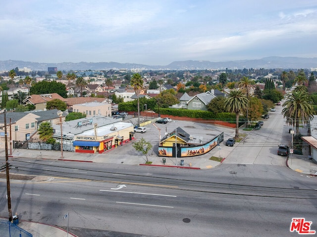 Listing photo 2 for 4303 W Pico Blvd, Los Angeles CA 90019