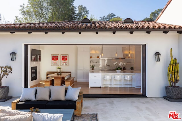 view of patio featuring an outdoor living space