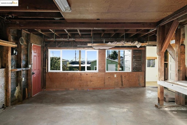 misc room featuring concrete floors