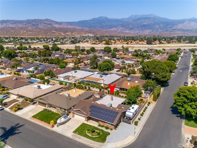 bird's eye view featuring a mountain view