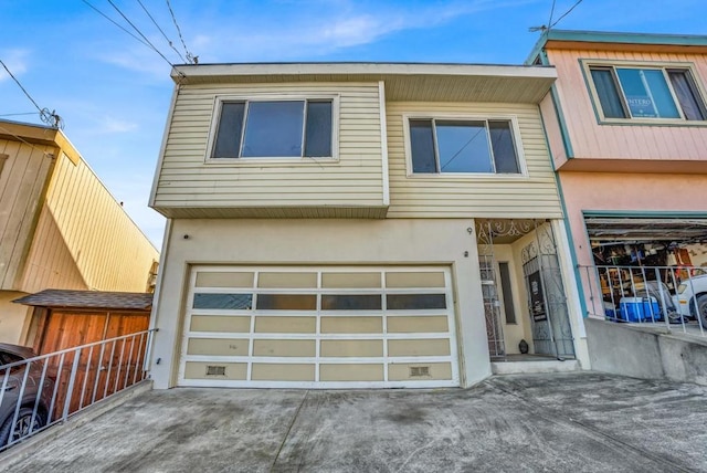 view of front of property featuring a garage