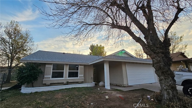 view of front facade with a garage