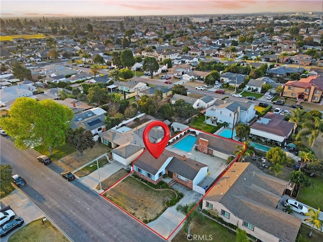 view of aerial view at dusk