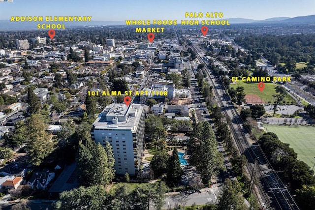 bird's eye view featuring a mountain view