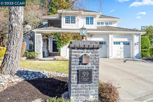 view of front of house with a garage