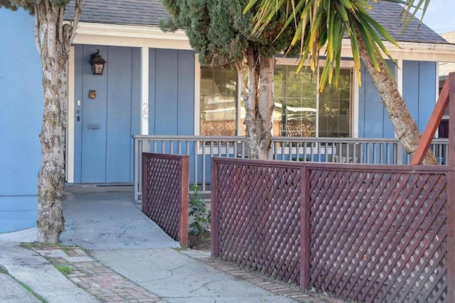 property entrance with a porch