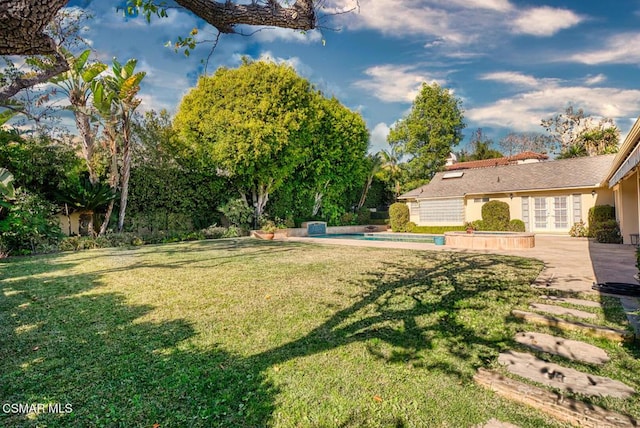 view of yard with a patio