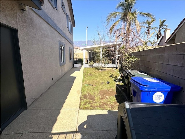 view of yard featuring fence