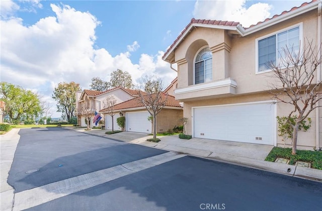 620 Ivywood Ln Unit F, Simi Valley, CA 93065 - photo 2