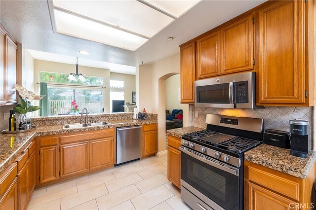 620 Ivywood Ln Unit F, Simi Valley, CA 93065 - photo 10