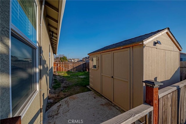 view of outbuilding