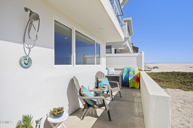 3757 Ocean Dr, Oxnard, CA 93035 - view of patio / terrace