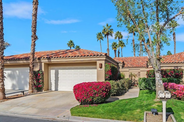 view of front facade with a garage