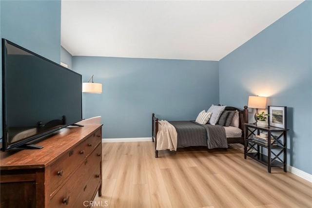33144 Ocean Rdg, Dana Point, CA 92629 - bedroom with light wood finished floors and baseboards