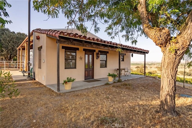 view of front of house featuring a patio area