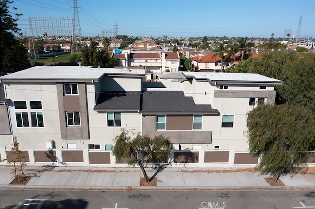 drone / aerial view featuring a residential view